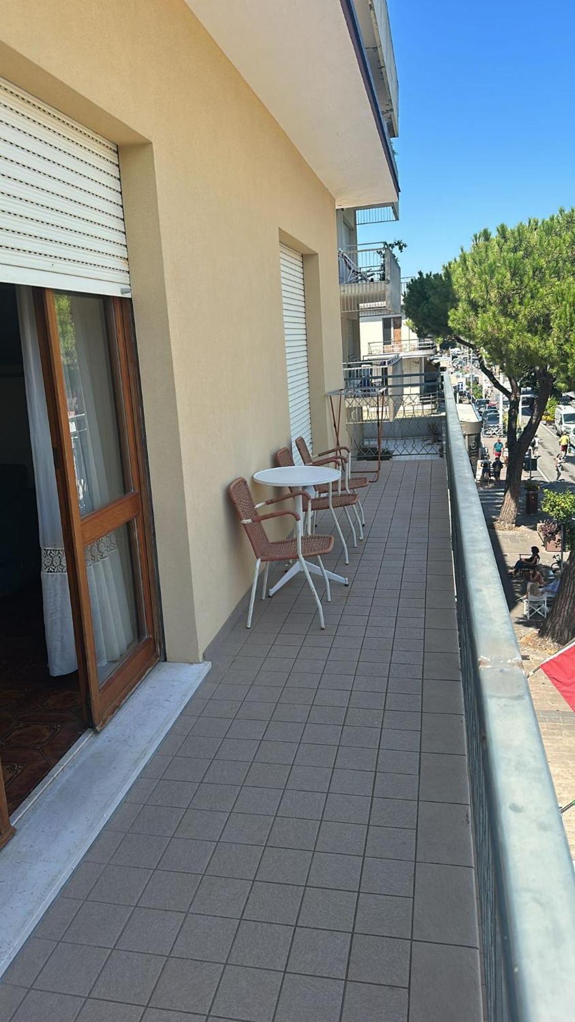 La Plata Hotel - Con Piscina リッチョーネ エクステリア 写真